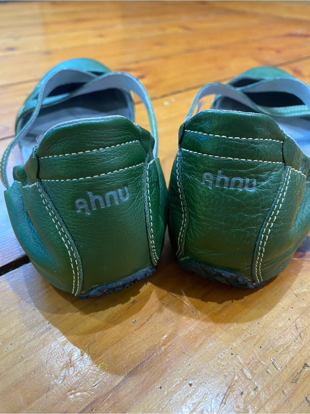 Ahnu Women's Green Crisscross Ballet Flats size 8 - Picture 7 of 7